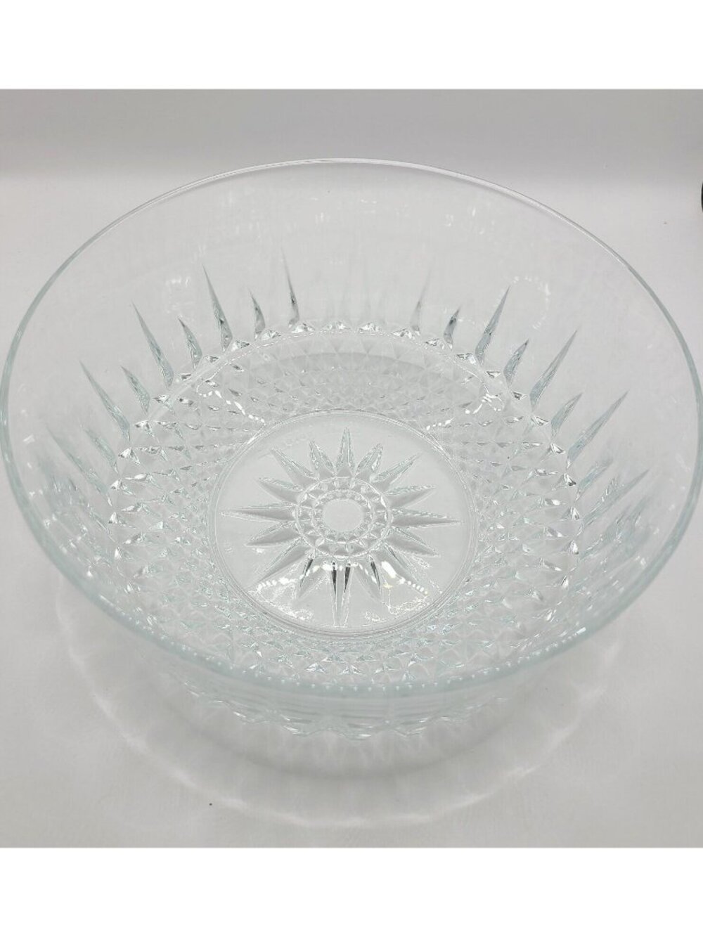 Vtg Arcoroc Starburst Bowl Crystal Glass Serving Salad Dish 8" Diamond Cut